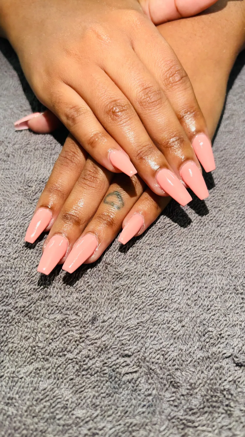 Nail set by Mona — Black geometry