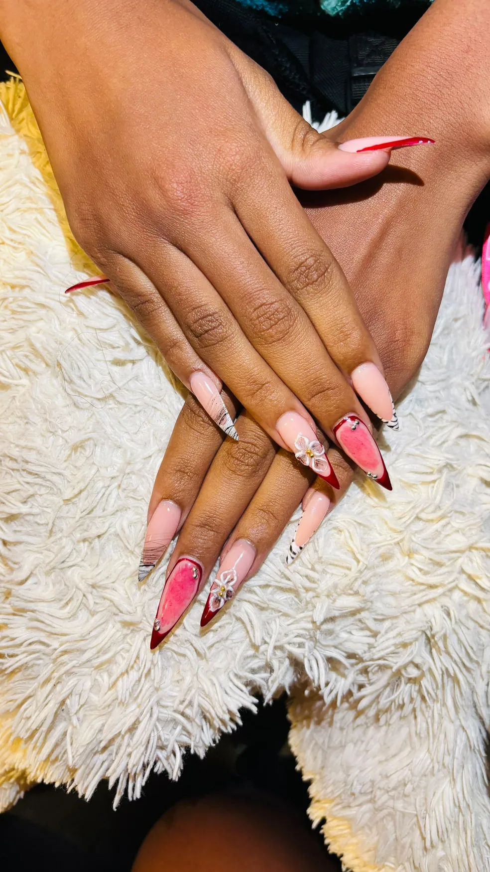 Nail set by Mona — Pink art